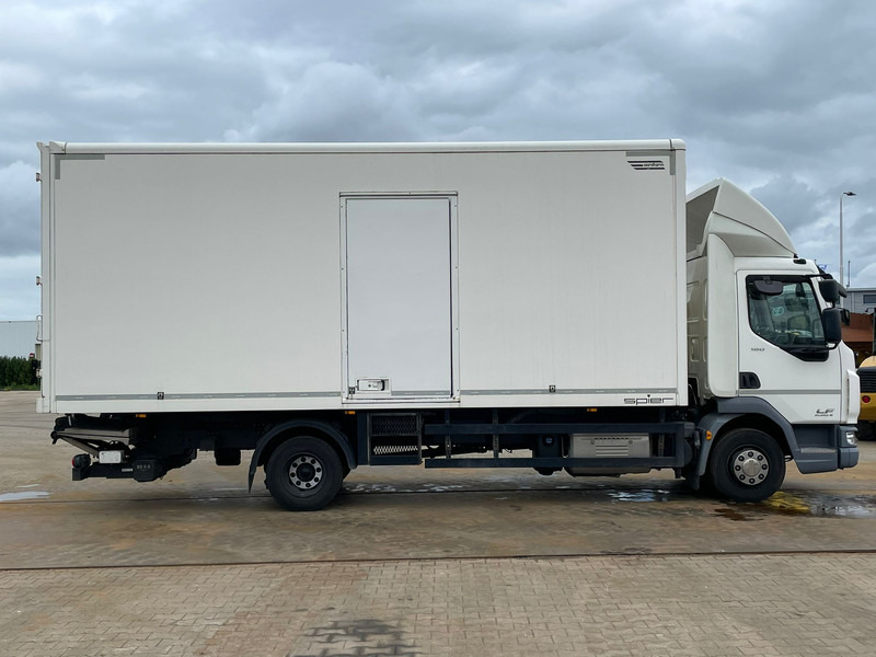 Вантажівка з закритим кузовом DAF LF 180 FA: фото 8 Вантажівка з закритим кузовом DAF LF 180 FA: фото 8