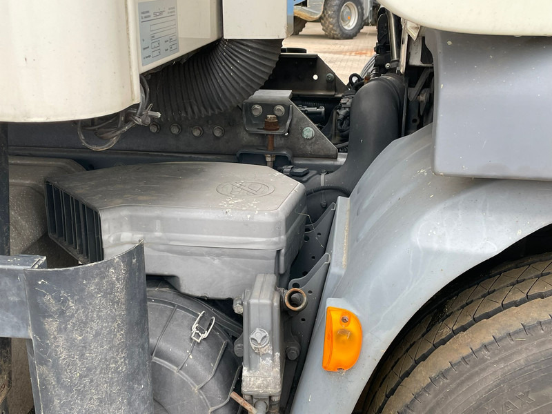 Вантажівка з закритим кузовом DAF LF 180 FA: фото 13 Вантажівка з закритим кузовом DAF LF 180 FA: фото 13