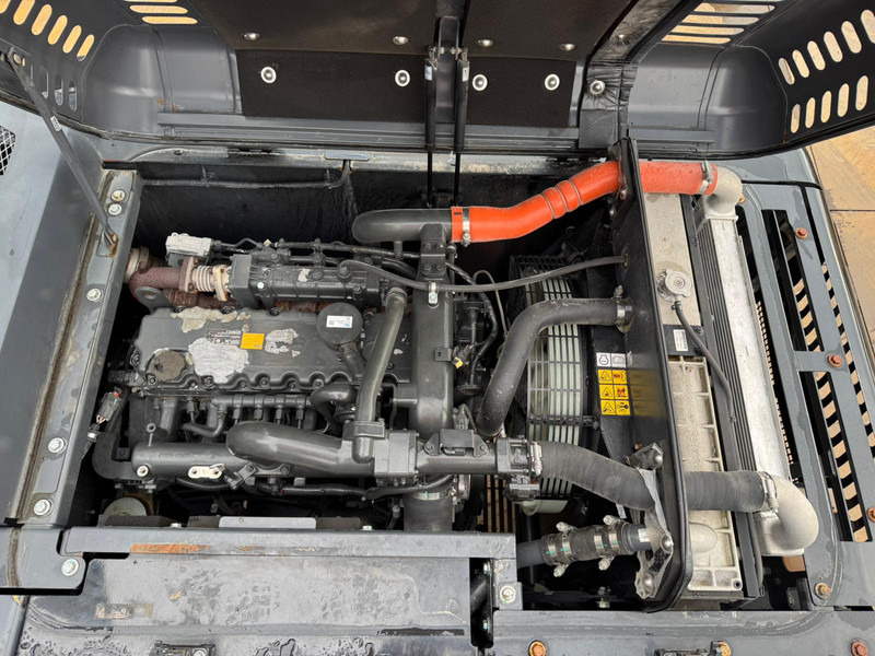 Гусеничний екскаватор Doosan DX225LC-5: фото 20