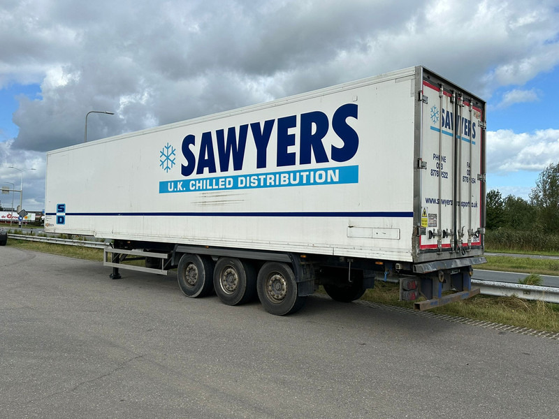 Gray and Adams Meat Hook Thermo King SLXE 400 - Рефрижератор напівпричіп: фото 3 Gray and Adams Meat Hook Thermo King SLXE 400 - Рефрижератор напівпричіп: фото 3