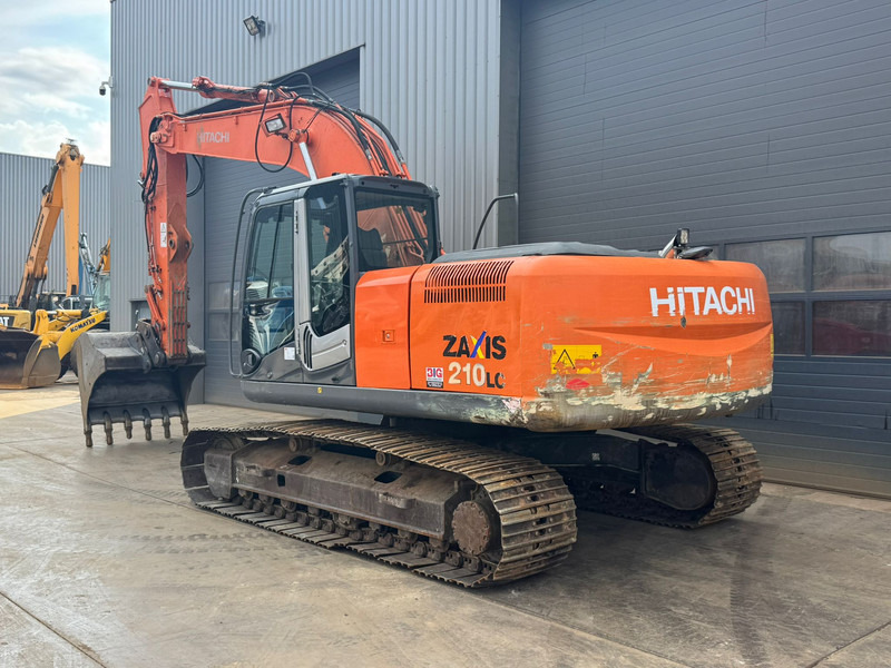 Hitachi ZX210LC-3 - Гусеничний екскаватор: фото 3 Hitachi ZX210LC-3 - Гусеничний екскаватор: фото 3