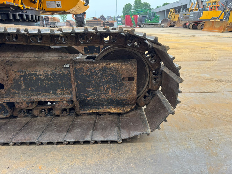 Гусеничний екскаватор JCB JS220 LC Semi Long Reach - 10 meter: фото 14 Гусеничний екскаватор JCB JS220 LC Semi Long Reach - 10 meter: фото 14