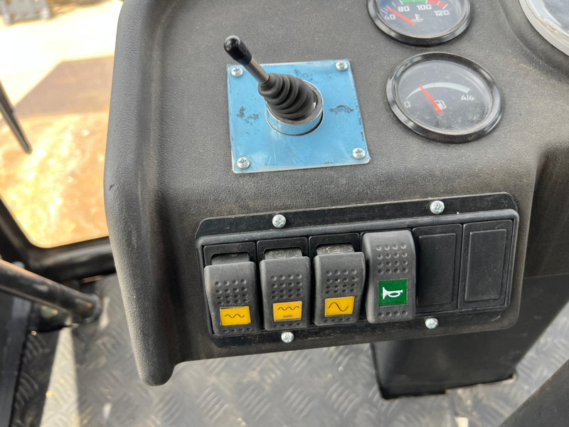 Новий Каток JCB VM166D: фото 19