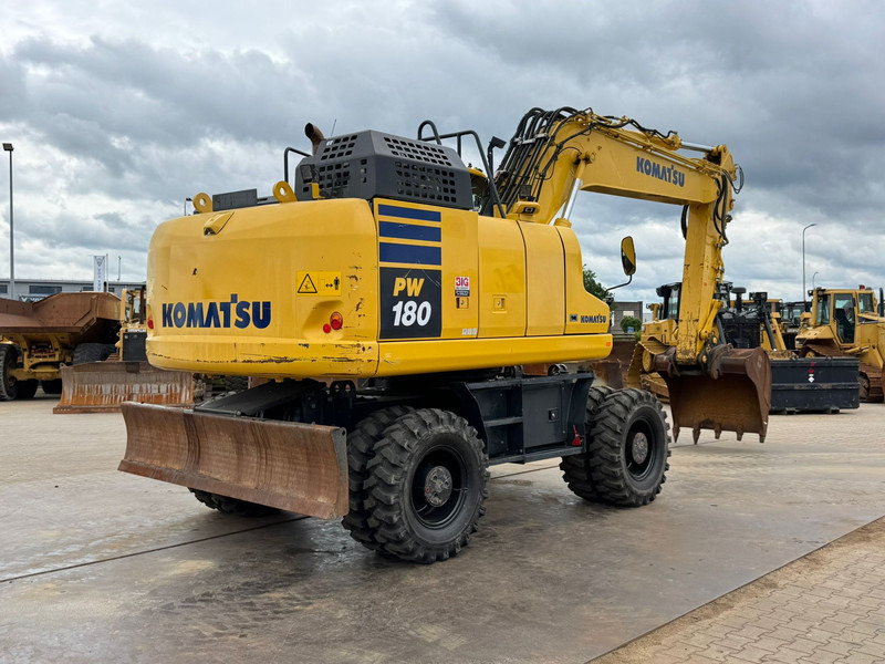 Komatsu PW180-11 - Колісний екскаватор: фото 5 Komatsu PW180-11 - Колісний екскаватор: фото 5