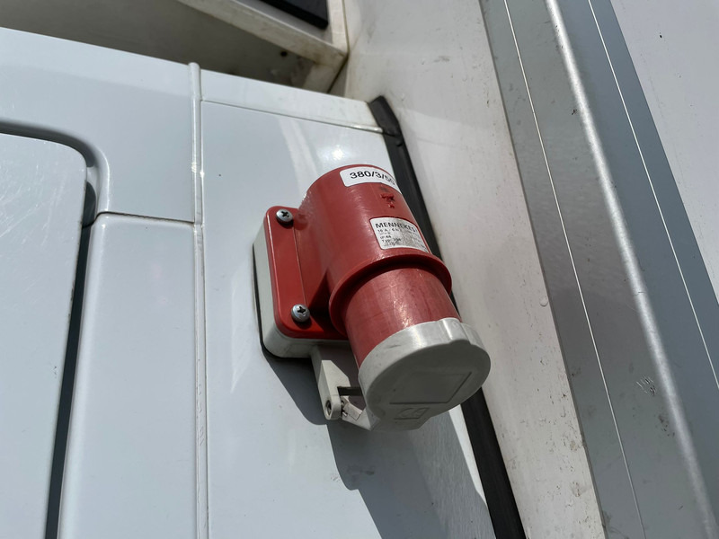 Рефрижератор вантажівка Renault MASTER 3T5 - Frigo: фото 10