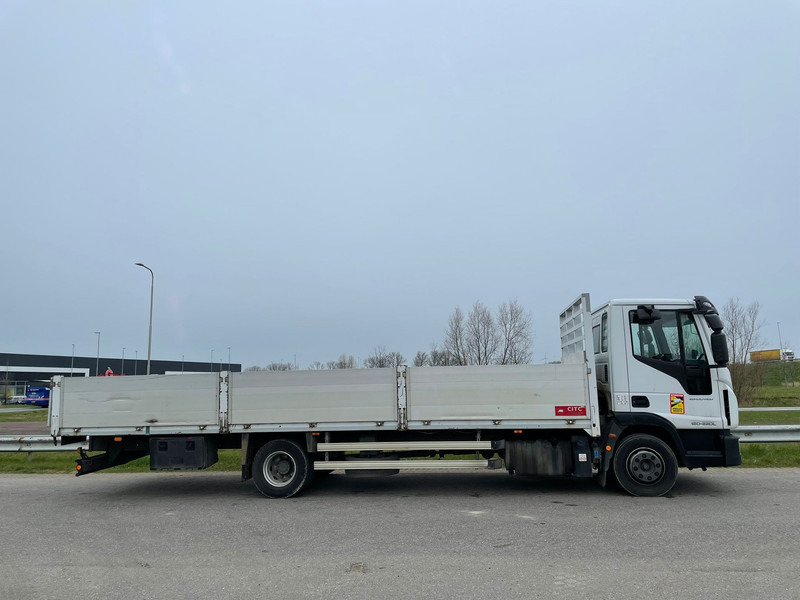 Iveco EUROCARGO 4x2 ML120EL22P Platform Truck - Вантажівка: фото 5 Iveco EUROCARGO 4x2 ML120EL22P Platform Truck - Вантажівка: фото 5