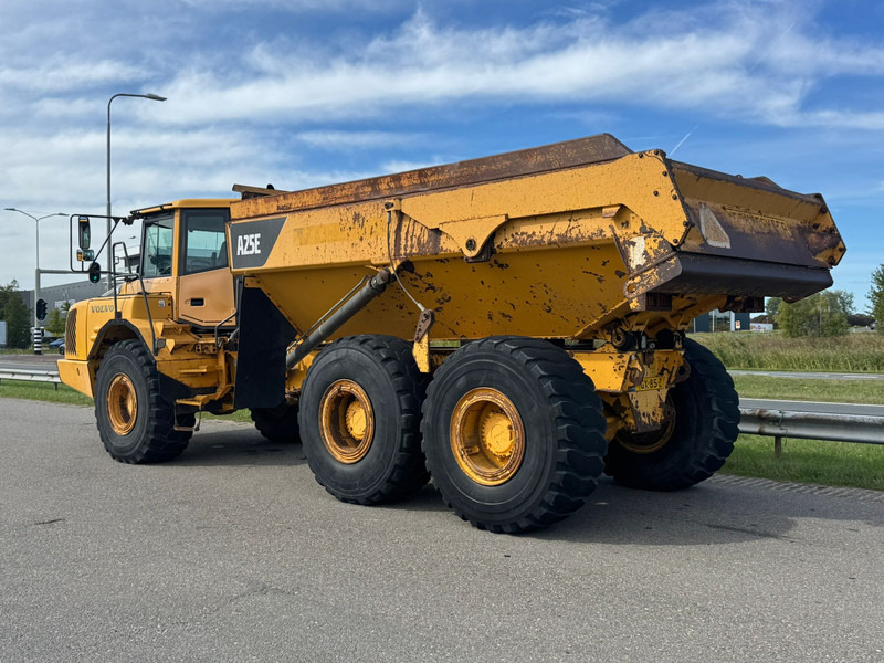 Volvo A25E - Шарнірний самоскид: фото 3 Volvo A25E - Шарнірний самоскид: фото 3