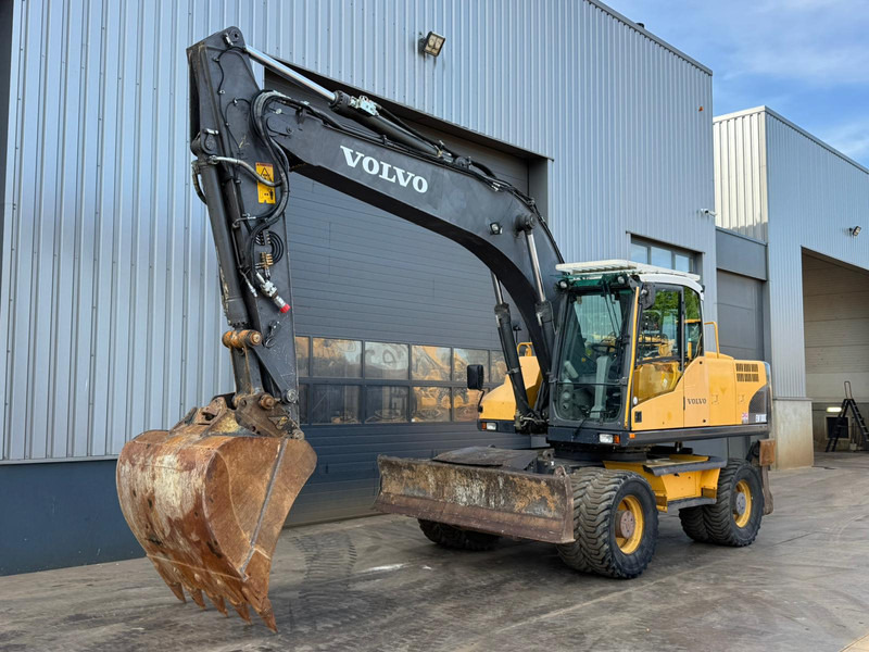 Volvo EW180C - Колісний екскаватор: фото 3 Volvo EW180C - Колісний екскаватор: фото 3