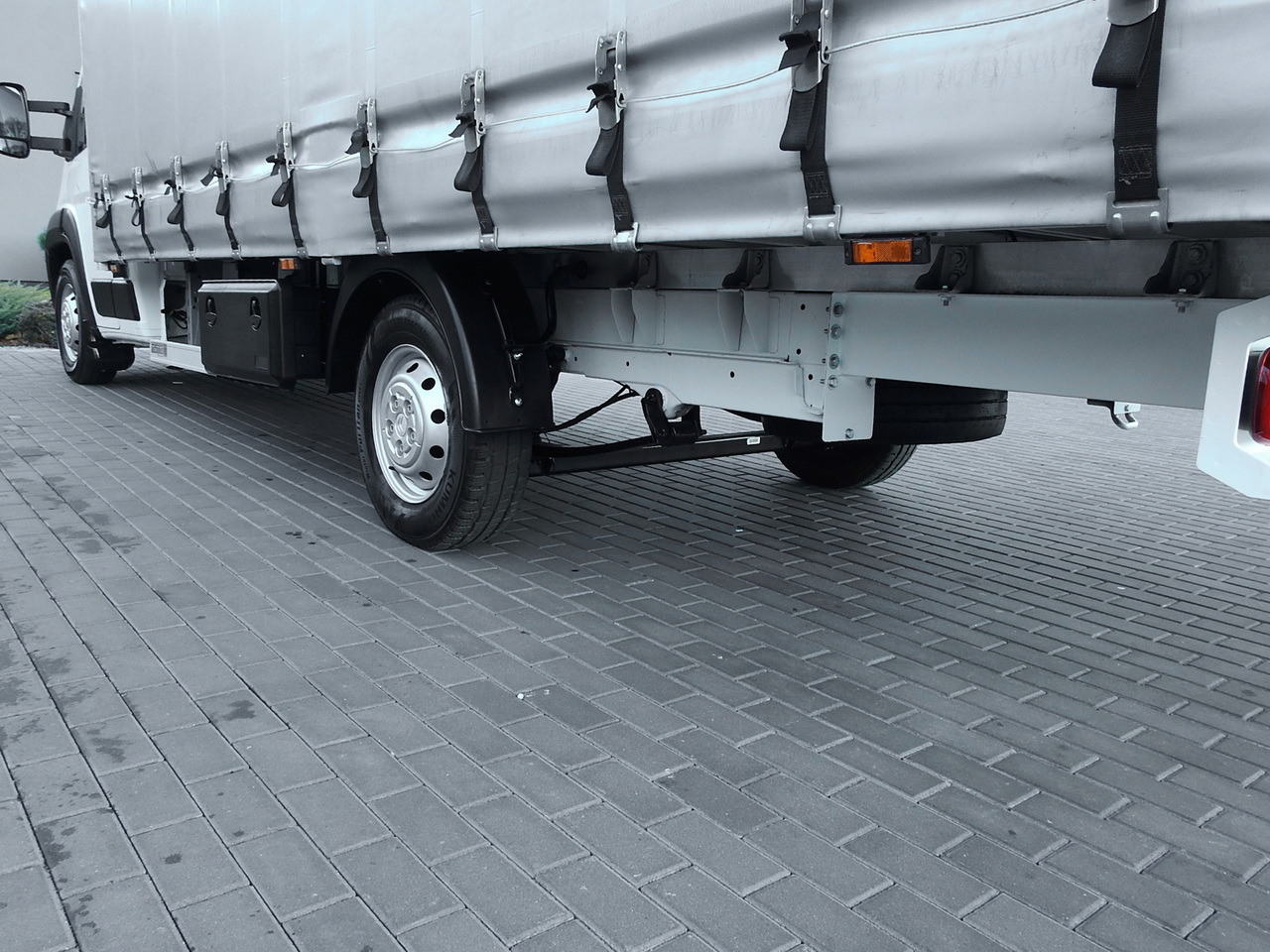 Тентований фургон CITROEN JUMPER TARPAULIN 10 PALLETS CRUISE CONTROL AIR CONDITIONING LED LIGHTS PNEUMATICS 165HP: фото 15