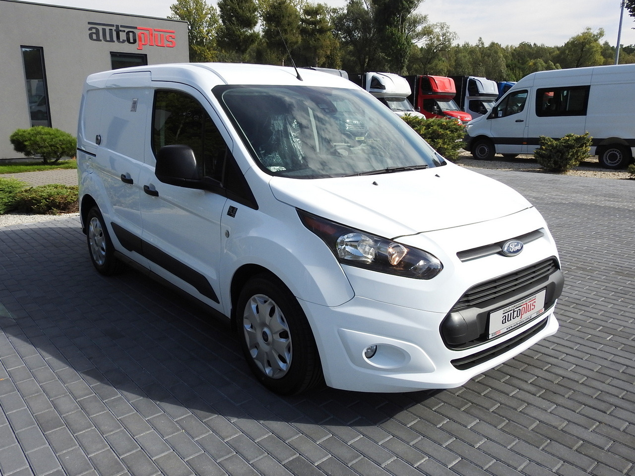 FORD TRANSIT CONNECT VAN CRUISE CONTROL NAVIGATION AIR CONDITIONING 100HP - Суцільнометалевий фургон: фото 4 FORD TRANSIT CONNECT VAN CRUISE CONTROL NAVIGATION AIR CONDITIONING 100HP - Суцільнометалевий фургон: фото 4