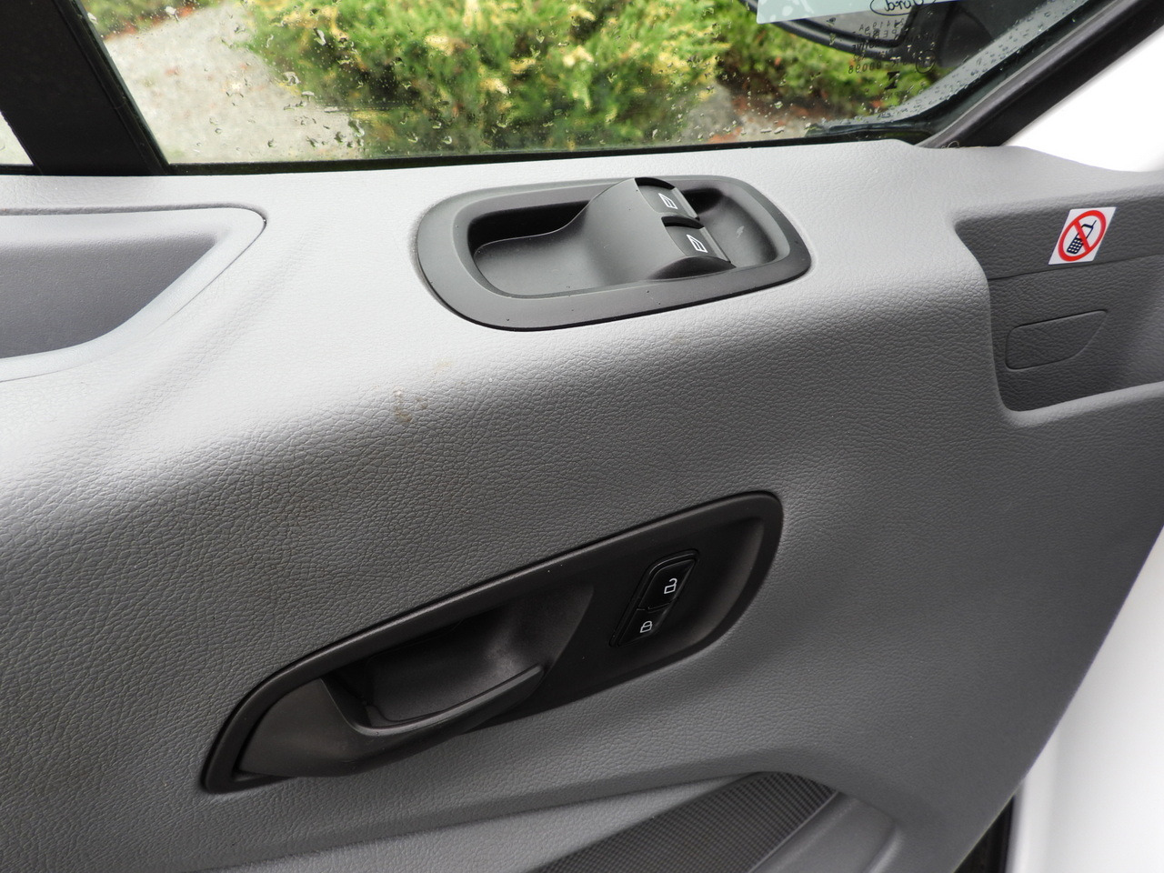 Малотоннажний самоскид FORD TRANSIT TIPPER DOUBLE CABIN DOKA 6 SEATS CRUISE CONTROL AIR CONDITIONING TWIN WHEELS 170HP: фото 28 Малотоннажний самоскид FORD TRANSIT TIPPER DOUBLE CABIN DOKA 6 SEATS CRUISE CONTROL AIR CONDITIONING TWIN WHEELS 170HP: фото 28