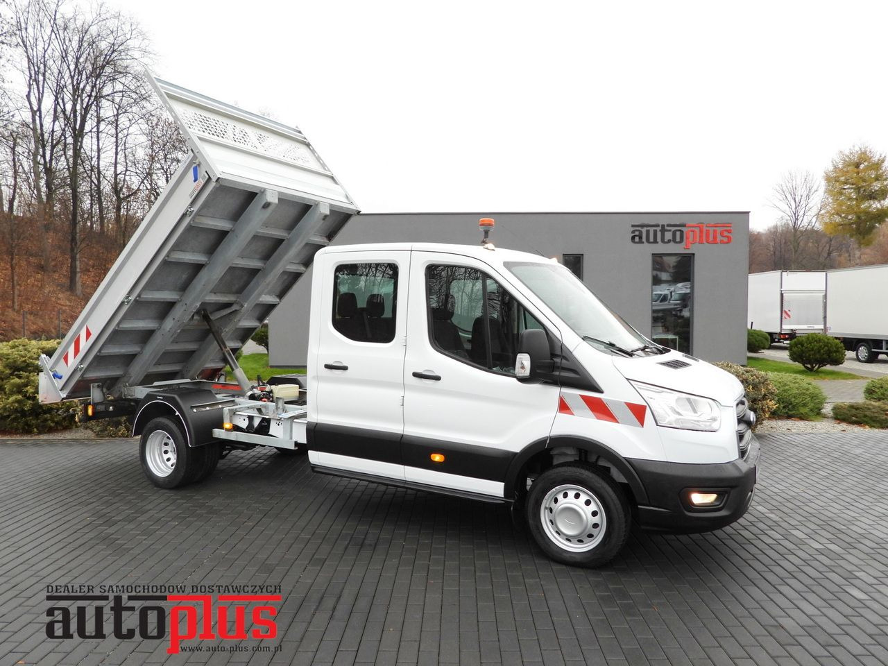 FORD TRANSIT TIPPER DOUBLE CABIN DOKA 6 SEATS CRUISE CONTROL LED LIGHTS TWIN WHEELS AIR CONDITIONING 170HP - Малотоннажний самоскид: фото 1 FORD TRANSIT TIPPER DOUBLE CABIN DOKA 6 SEATS CRUISE CONTROL LED LIGHTS TWIN WHEELS AIR CONDITIONING 170HP - Малотоннажний самоскид: фото 1