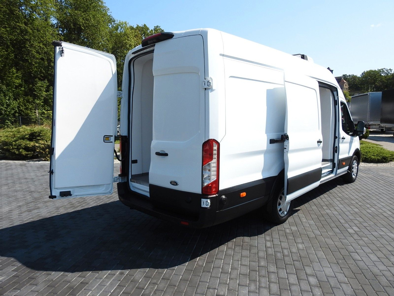 Ford TRANSIT KÜHLKASTENWAGEN 0*C HEIZFUNKTION Ford TRANSIT KÜHLKASTENWAGEN 0*C HEIZFUNKTION - Фургон-рефрижератор: фото 3 Ford TRANSIT KÜHLKASTENWAGEN 0*C HEIZFUNKTION Ford TRANSIT KÜHLKASTENWAGEN 0*C HEIZFUNKTION - Фургон-рефрижератор: фото 3