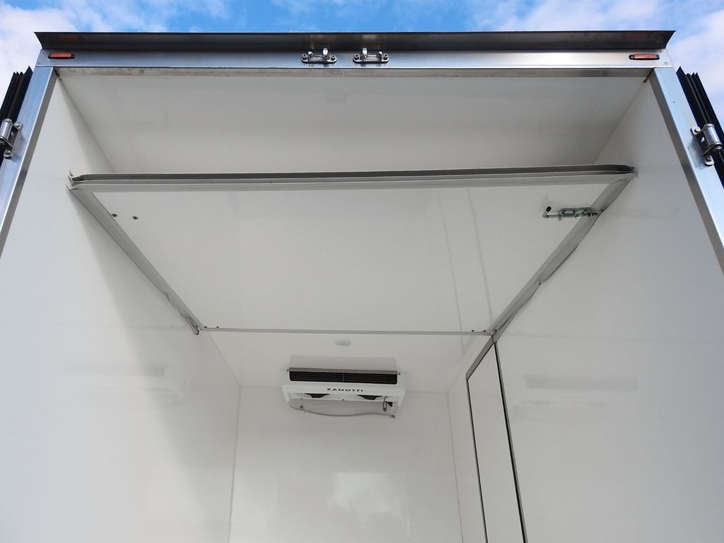 Фургон-рефрижератор Ford TRANSIT KÜHLKOFFER -10*C STROMVERSORGUNG 230V: фото 15