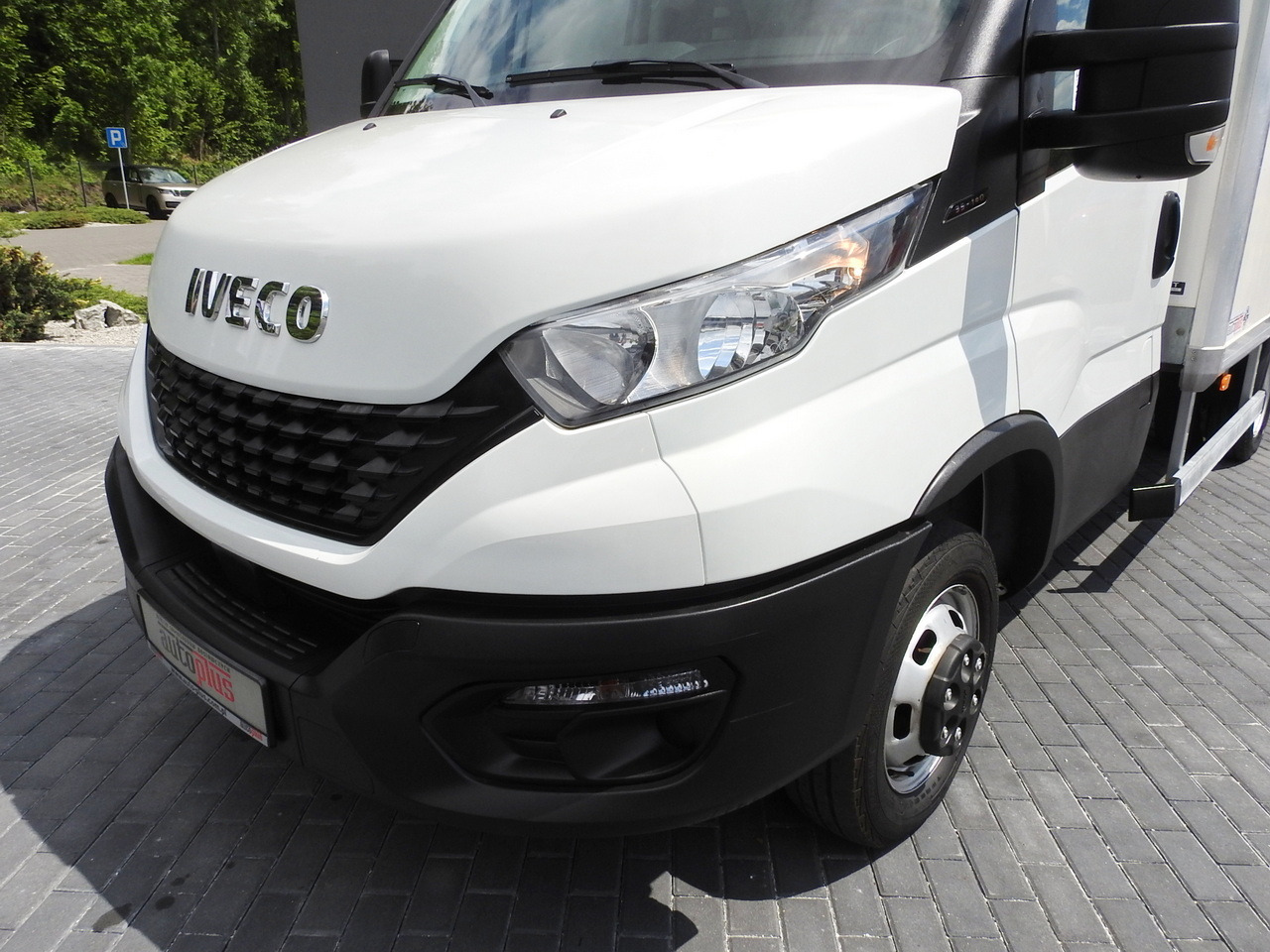Фургон з закритим кузовом IVECO DAILY 35S14 8 PALLETS CRUISE CONTROL TWIN WHEELS AIR CONDITIONING 140HP: фото 17 Фургон з закритим кузовом IVECO DAILY 35S14 8 PALLETS CRUISE CONTROL TWIN WHEELS AIR CONDITIONING 140HP: фото 17