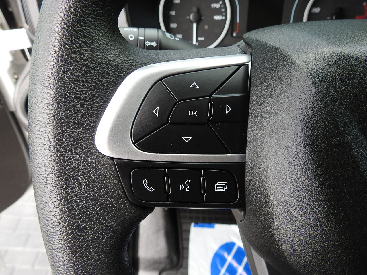 Фургон з закритим кузовом IVECO DAILY 35S14 8 PALLETS CRUISE CONTROL TWIN WHEELS AIR CONDITIONING 140HP: фото 26 Фургон з закритим кузовом IVECO DAILY 35S14 8 PALLETS CRUISE CONTROL TWIN WHEELS AIR CONDITIONING 140HP: фото 26