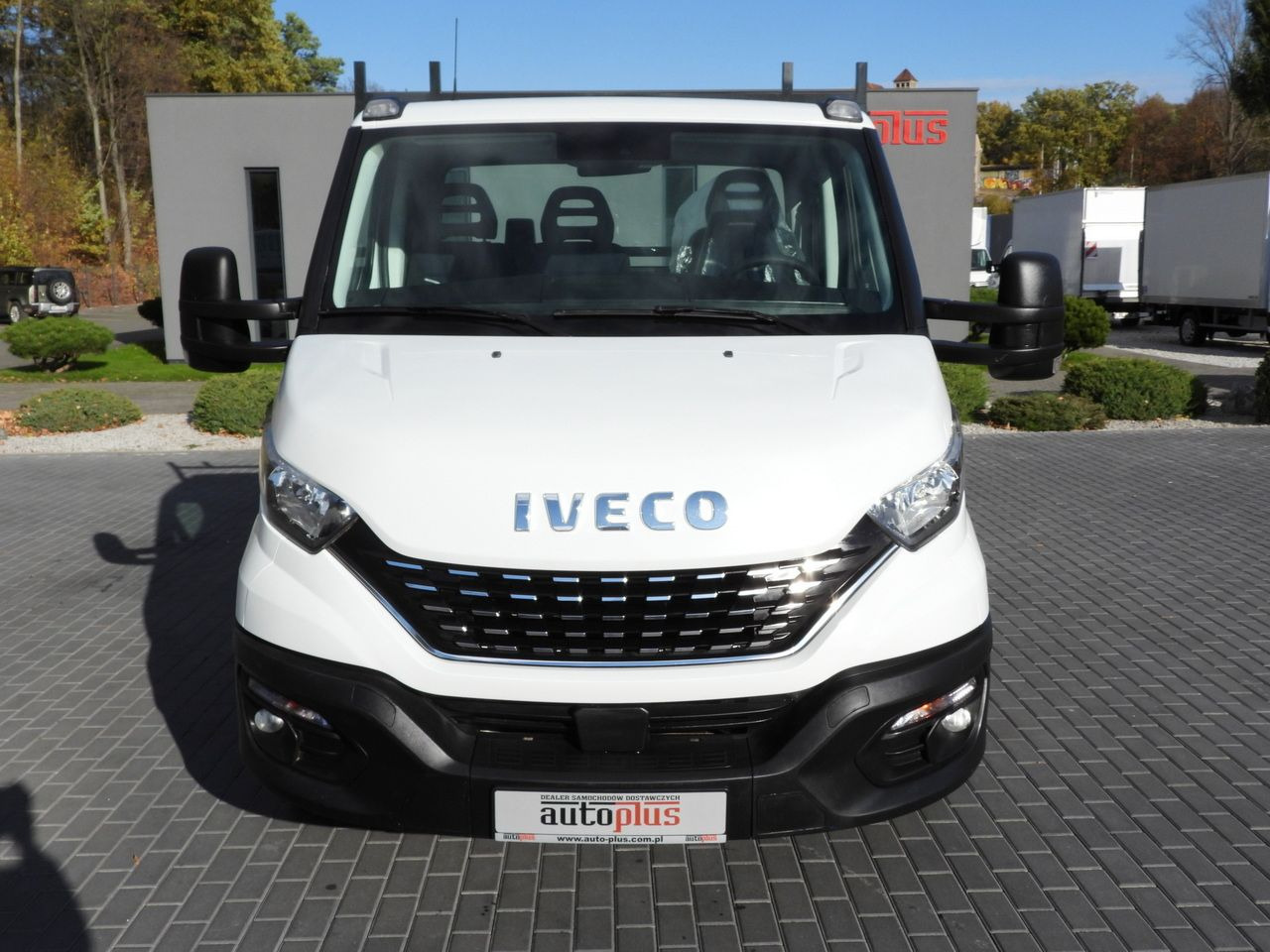 IVECO DAILY 35S14 STAKE BODY 8 PALLETS CRUISE CONTROL AIR CONDITIONING  140HP - Легка бортова вантажівка: фото 5 IVECO DAILY 35S14 STAKE BODY 8 PALLETS CRUISE CONTROL AIR CONDITIONING  140HP - Легка бортова вантажівка: фото 5