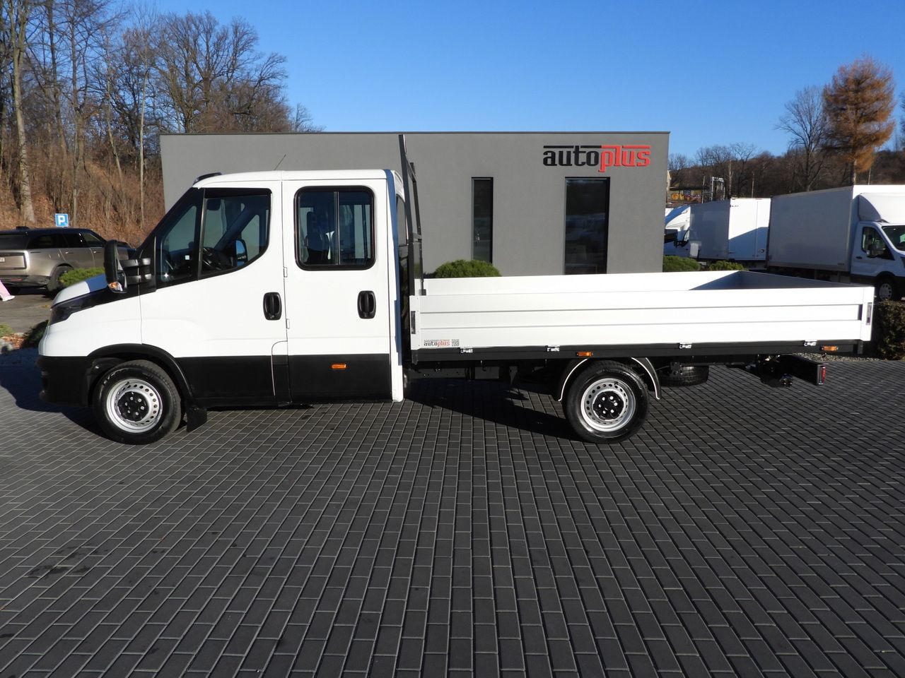 Вантажопасажирський фургон IVECO DAILY 35S14 STAKE BODY DOUBLE CABIN DOKA 7 SEATS CRUISE CONTROL AIR CONDITIONING  140HP: фото 8