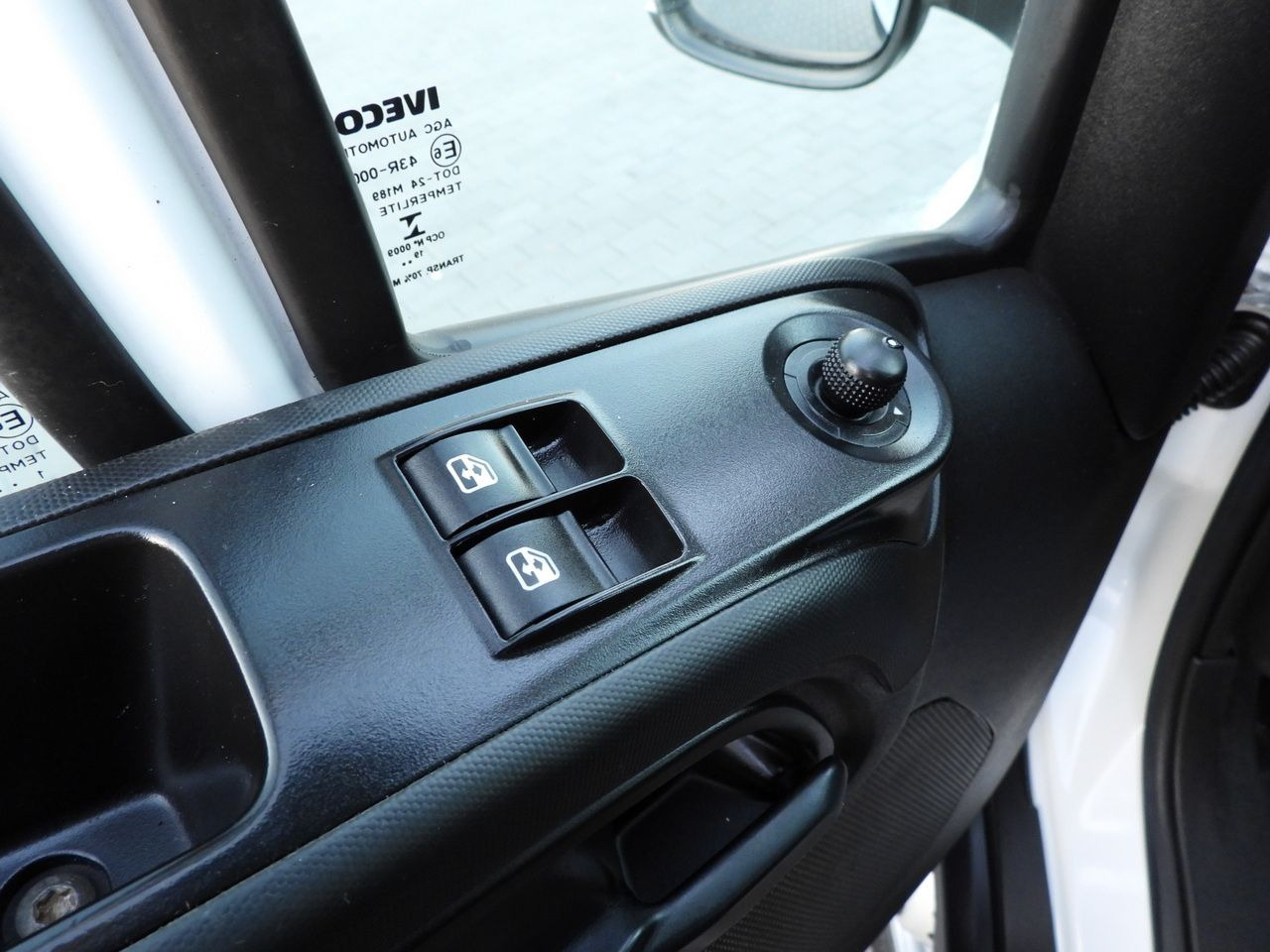 Вантажопасажирський фургон IVECO DAILY 35S14 STAKE BODY DOUBLE CABIN DOKA 7 SEATS CRUISE CONTROL AIR CONDITIONING  140HP: фото 19