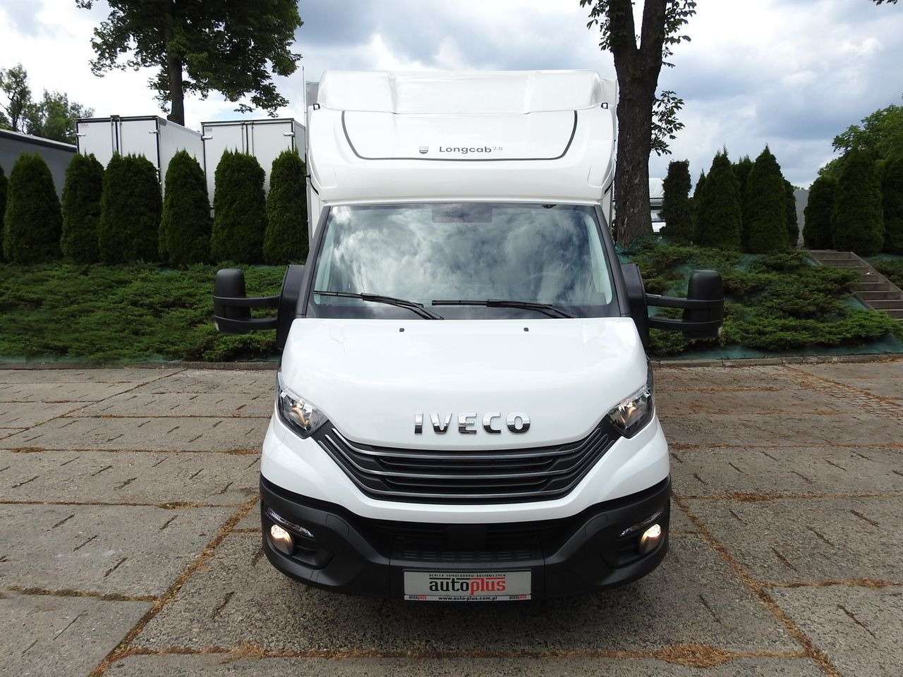 IVECO DAILY 35S18 NEW TARPAULIN WEBASTO CRUISE CONTROL AIR CONDITIONING 180HP - Тентований фургон: фото 5 IVECO DAILY 35S18 NEW TARPAULIN WEBASTO CRUISE CONTROL AIR CONDITIONING 180HP - Тентований фургон: фото 5