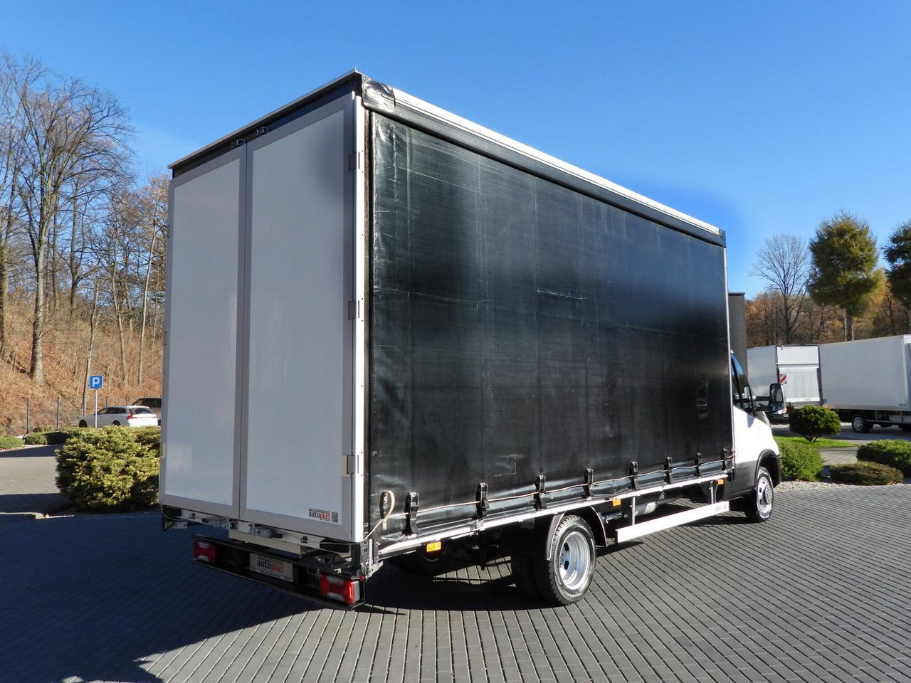 IVECO DAILY 50C17 TARPAULIN 10 PALLETS CRUISE CONTROL TWIN WHEELS AIR CONDITIONING 180HP - Тентований фургон: фото 3 IVECO DAILY 50C17 TARPAULIN 10 PALLETS CRUISE CONTROL TWIN WHEELS AIR CONDITIONING 180HP - Тентований фургон: фото 3