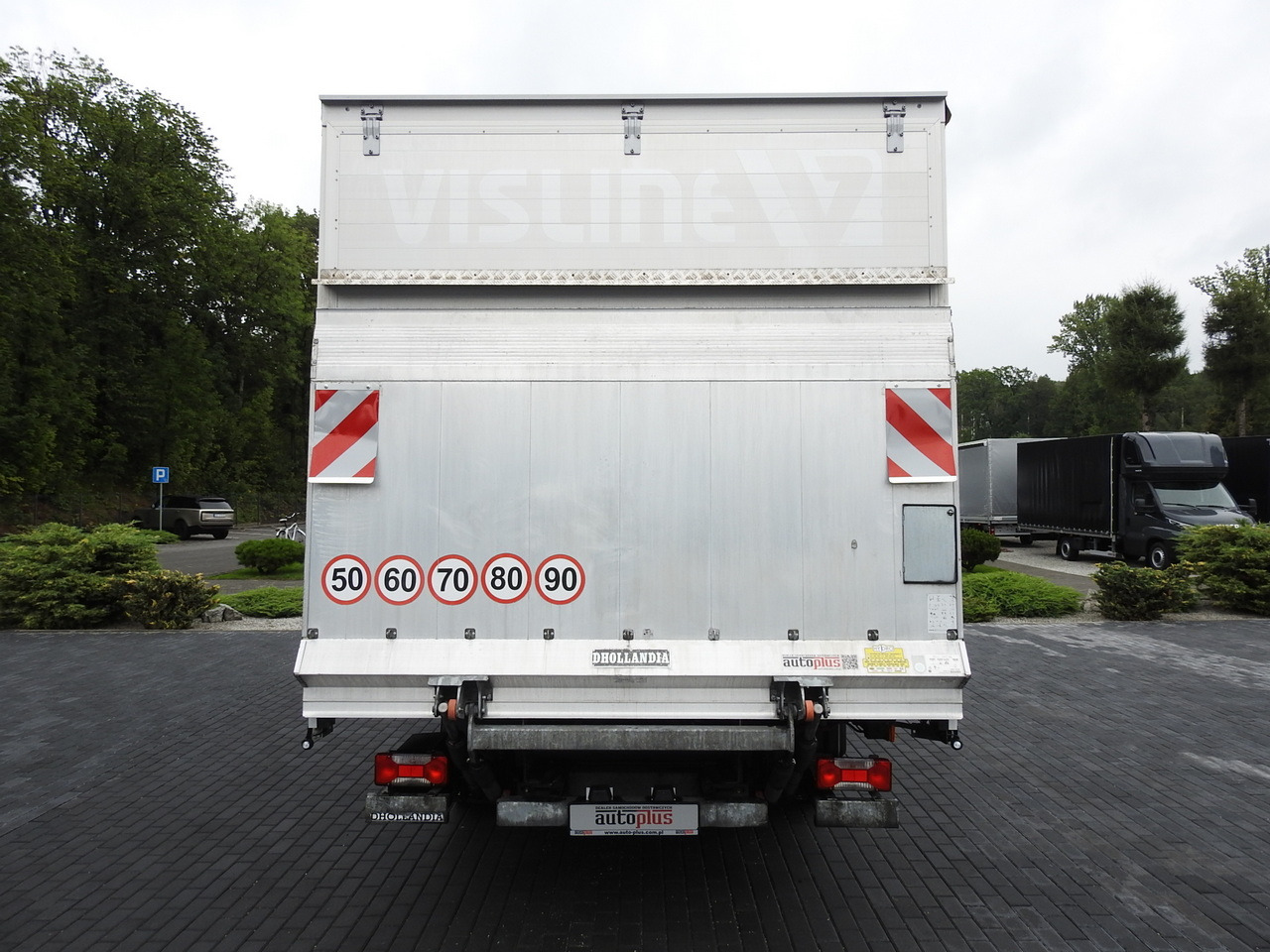 Тентована вантажівка IVECO DAILY 70C18 TARPAULIN LIFT 12 PALLETS WEBASTO CRUISE CONTROL TWIN WHEELS AIR CONDITIONING  180HP: фото 12