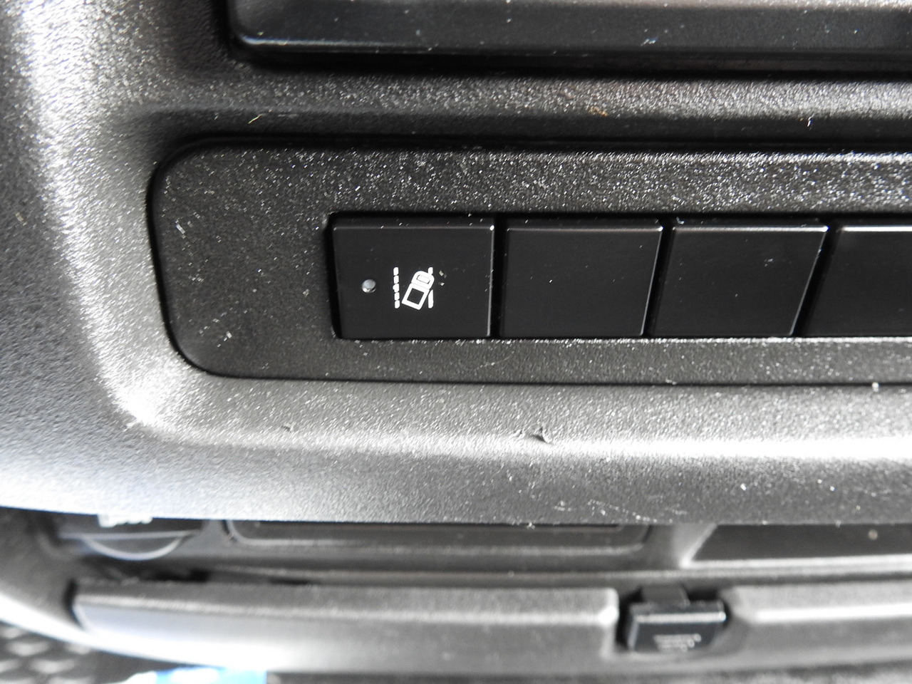 Тентована вантажівка IVECO DAILY 70C18 TARPAULIN LIFT 12 PALLETS WEBASTO CRUISE CONTROL TWIN WHEELS AIR CONDITIONING  180HP: фото 41