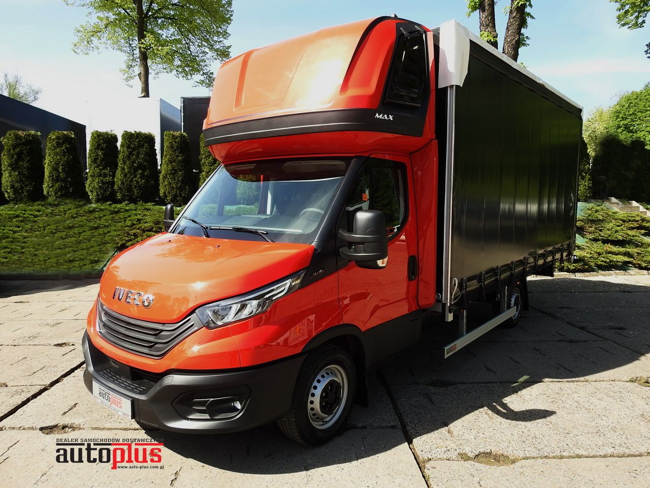 IVECO DAILY NEW TARPAULIN 10 PALLETS WEBASTO CRUISE CONTROL NAVIGATION AIR CONDITIONING LED LIGHTS 180HP - Тентований фургон: фото 1 IVECO DAILY NEW TARPAULIN 10 PALLETS WEBASTO CRUISE CONTROL NAVIGATION AIR CONDITIONING LED LIGHTS 180HP - Тентований фургон: фото 1