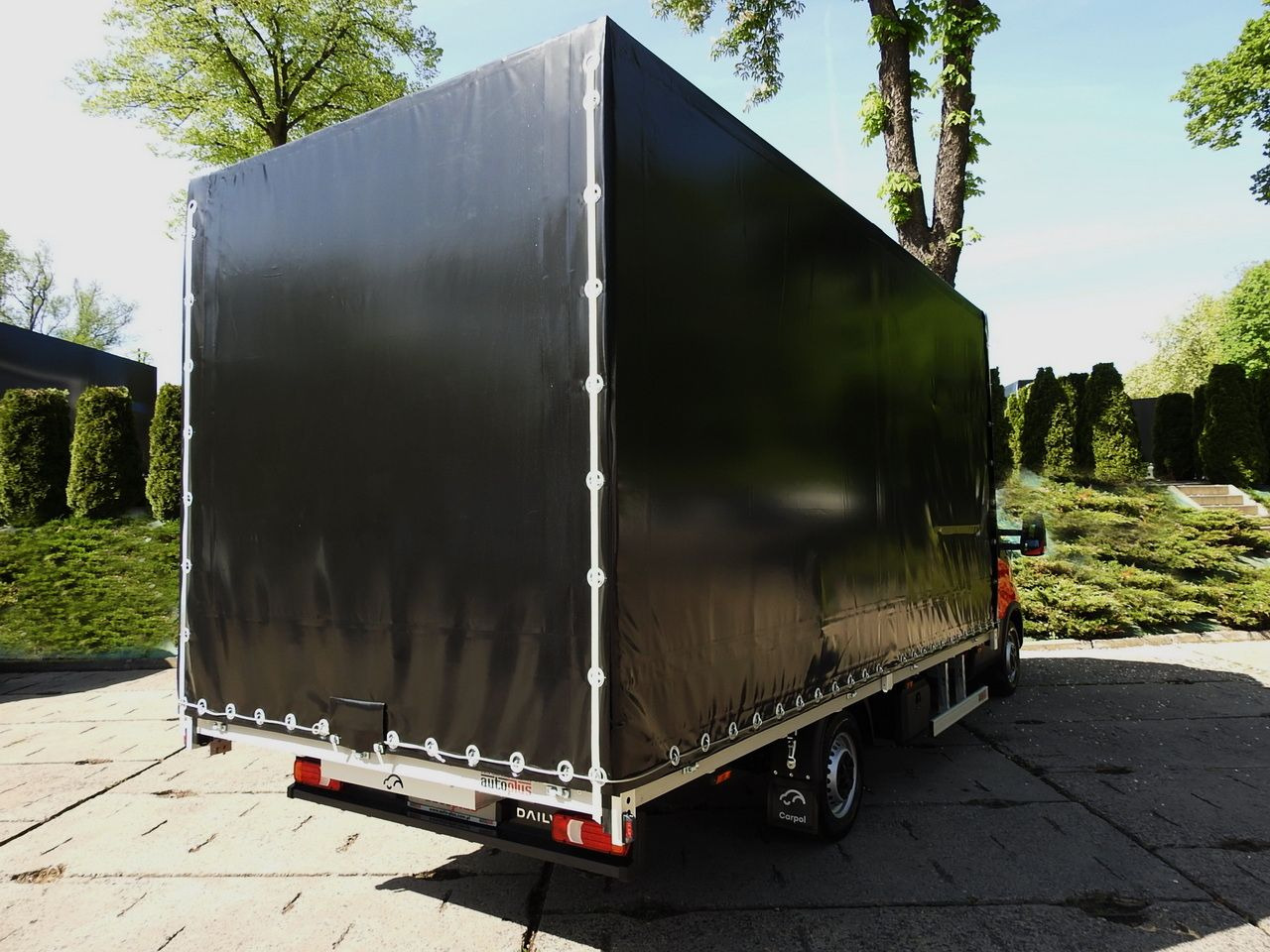IVECO DAILY NEW TARPAULIN 10 PALLETS WEBASTO CRUISE CONTROL NAVIGATION AIR CONDITIONING LED LIGHTS 180HP - Тентований фургон: фото 3 IVECO DAILY NEW TARPAULIN 10 PALLETS WEBASTO CRUISE CONTROL NAVIGATION AIR CONDITIONING LED LIGHTS 180HP - Тентований фургон: фото 3
