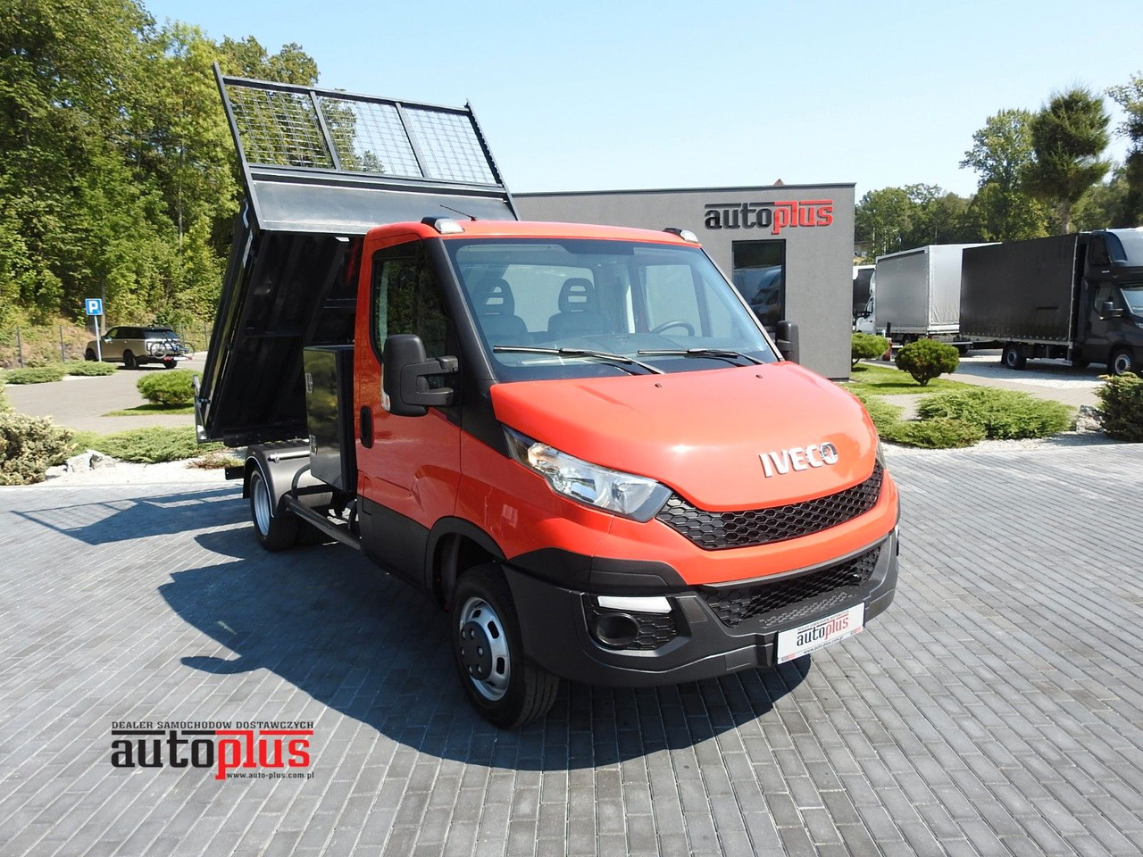 Iveco DAILY 35C13 KIPPER TEMPOMAT A/C ZWILLINGSRÄDER - Малотоннажний самоскид: фото 1 Iveco DAILY 35C13 KIPPER TEMPOMAT A/C ZWILLINGSRÄDER - Малотоннажний самоскид: фото 1