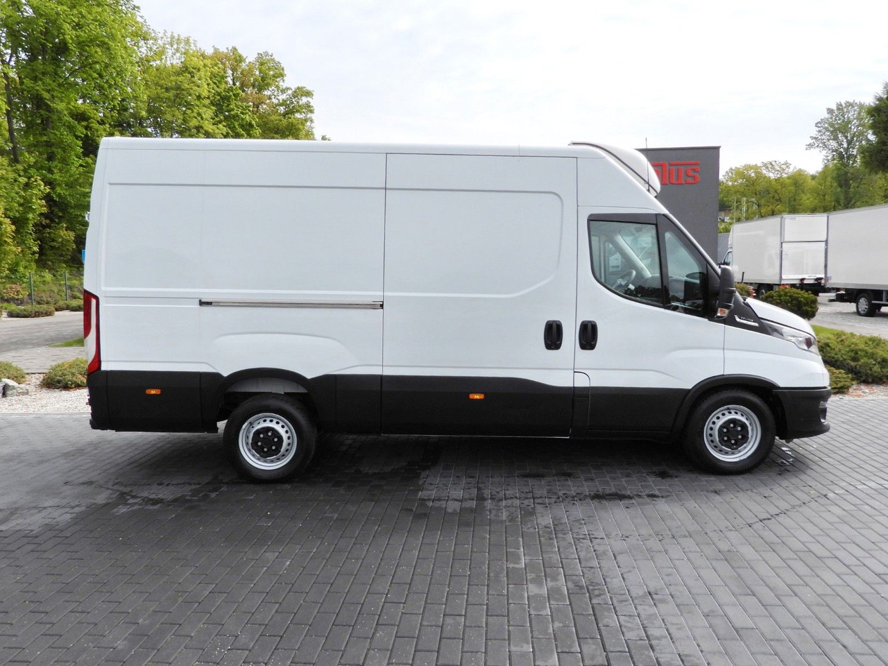 Iveco DAILY 35S14 KÜHLKASTENWAGEN-10*C TEMPOMAT в лізинг Iveco DAILY 35S14 KÜHLKASTENWAGEN-10*C TEMPOMAT: фото 7
