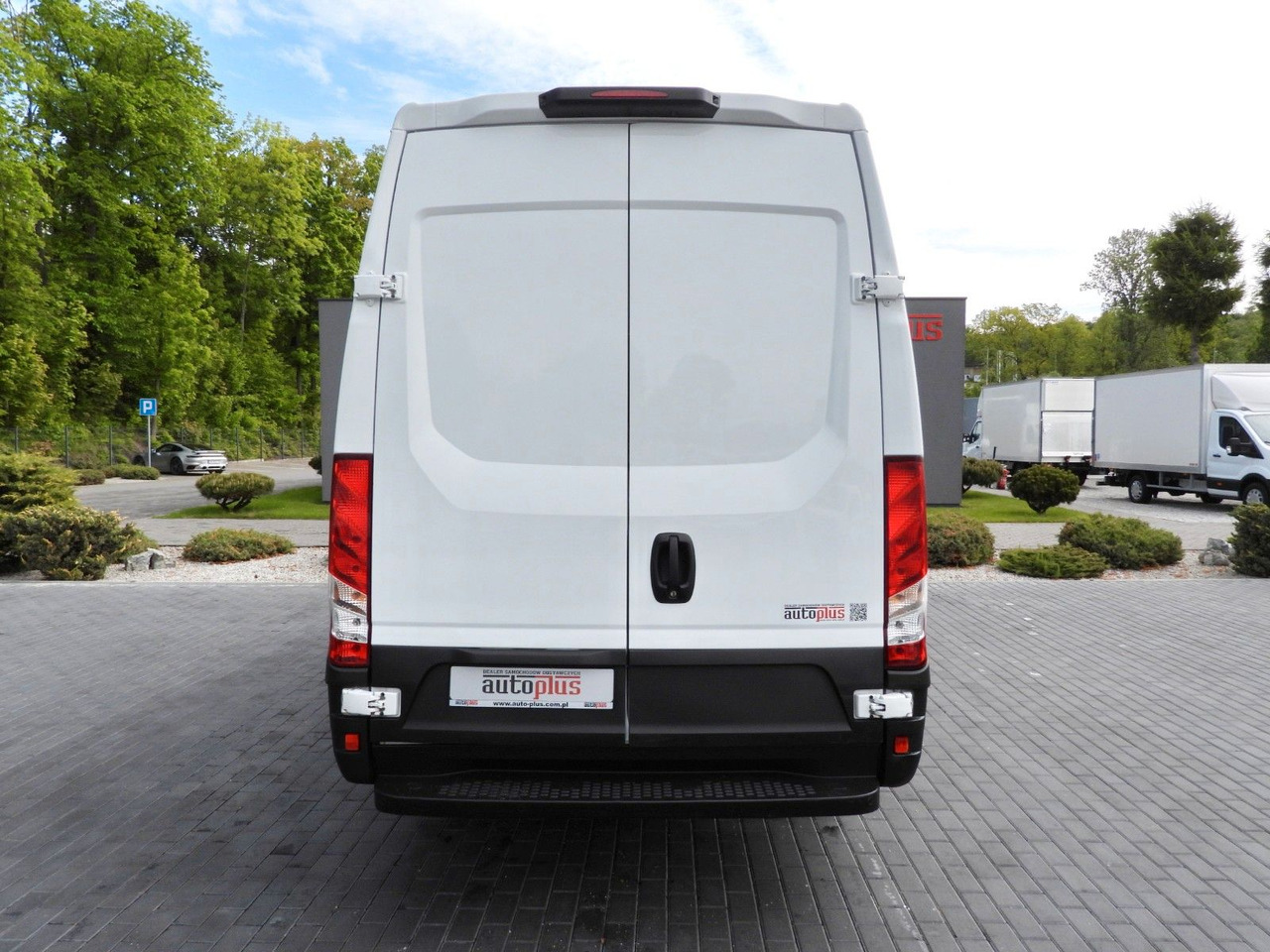 Iveco DAILY 35S14 KÜHLKASTENWAGEN-10*C TEMPOMAT в лізинг Iveco DAILY 35S14 KÜHLKASTENWAGEN-10*C TEMPOMAT: фото 11