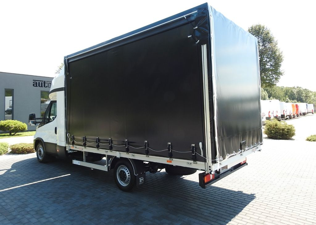 Новий Тентований фургон, Вантажопасажирський фургон Iveco DAILY 35S18 NEUE PRITSCHE PLANE 8 PALETTEN  A/C: фото 10