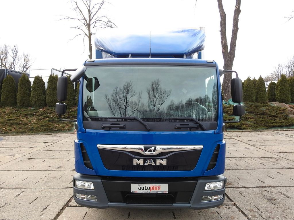MAN TGL 12.220 KOFFER 18 PALETTEN ZWILLINGSRÄDER - Вантажівка з закритим кузовом: фото 5 MAN TGL 12.220 KOFFER 18 PALETTEN ZWILLINGSRÄDER - Вантажівка з закритим кузовом: фото 5