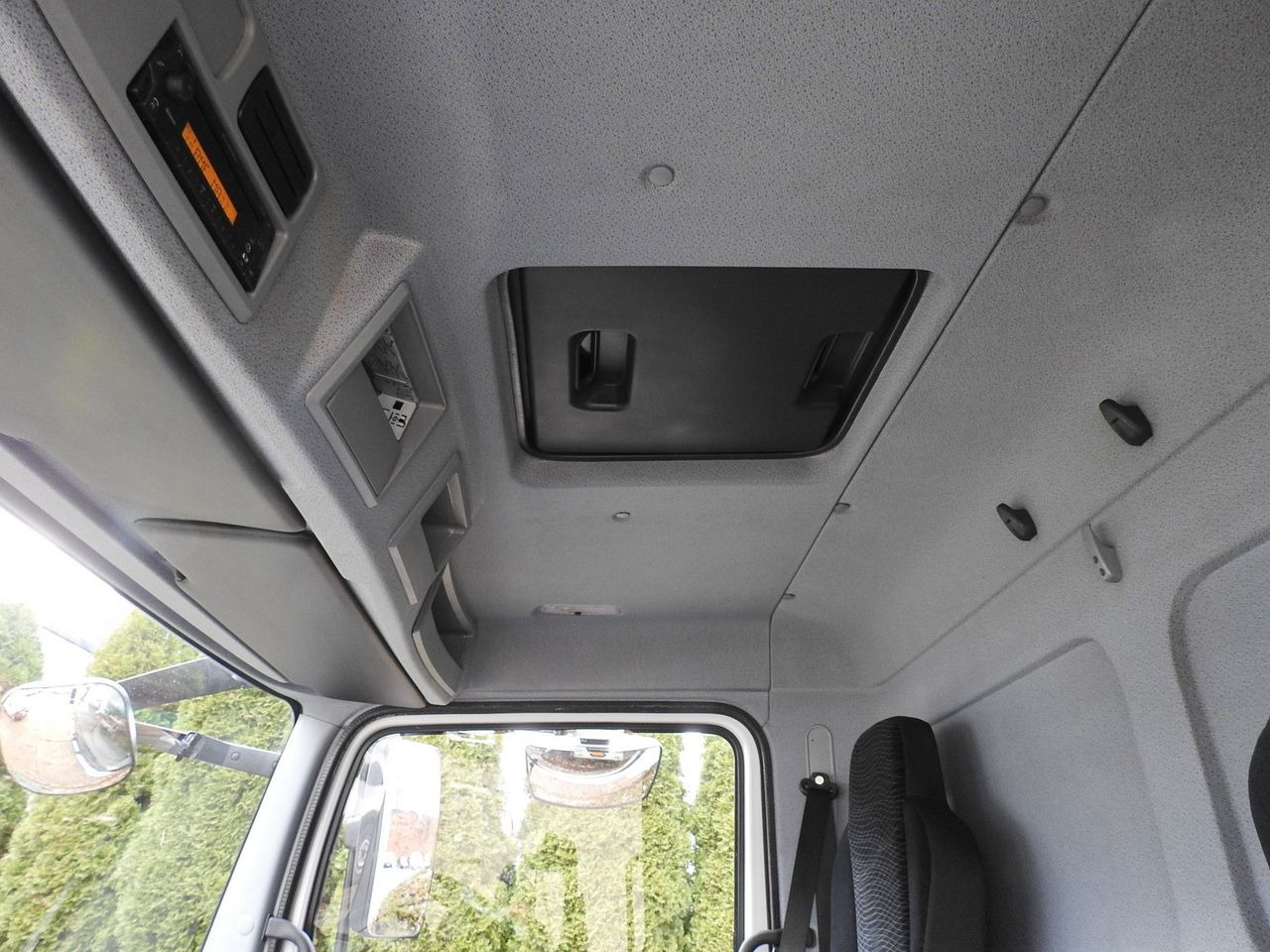 Фургон з закритим кузовом MERCEDES ATEGO 12.24 BOX LIFT 18 PALLETS CRUISE CONTROL AUTOMATIC TRANSMISSION  TWIN WHEELS AIR CONDITIONING  240HP: фото 47