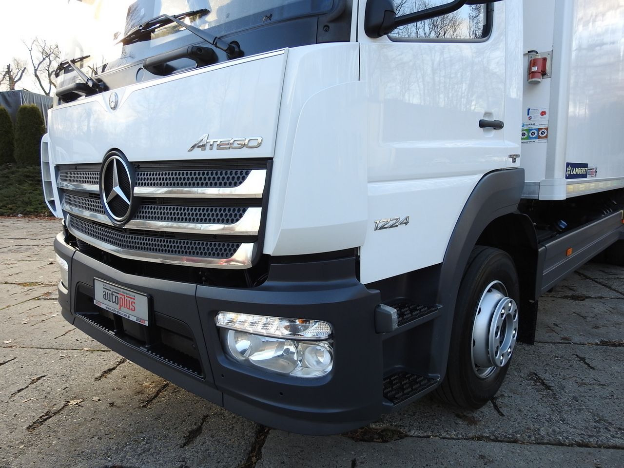 Рефрижератор вантажівка MERCEDES ATEGO 12.24 REGRIGERATOR BOX -10*C LIFT 16 PALLETS HEATING FUNCTION WEBASTO CRUISE CONTROL PNEUMATICS AIR CONDITIONING  240HP: фото 23