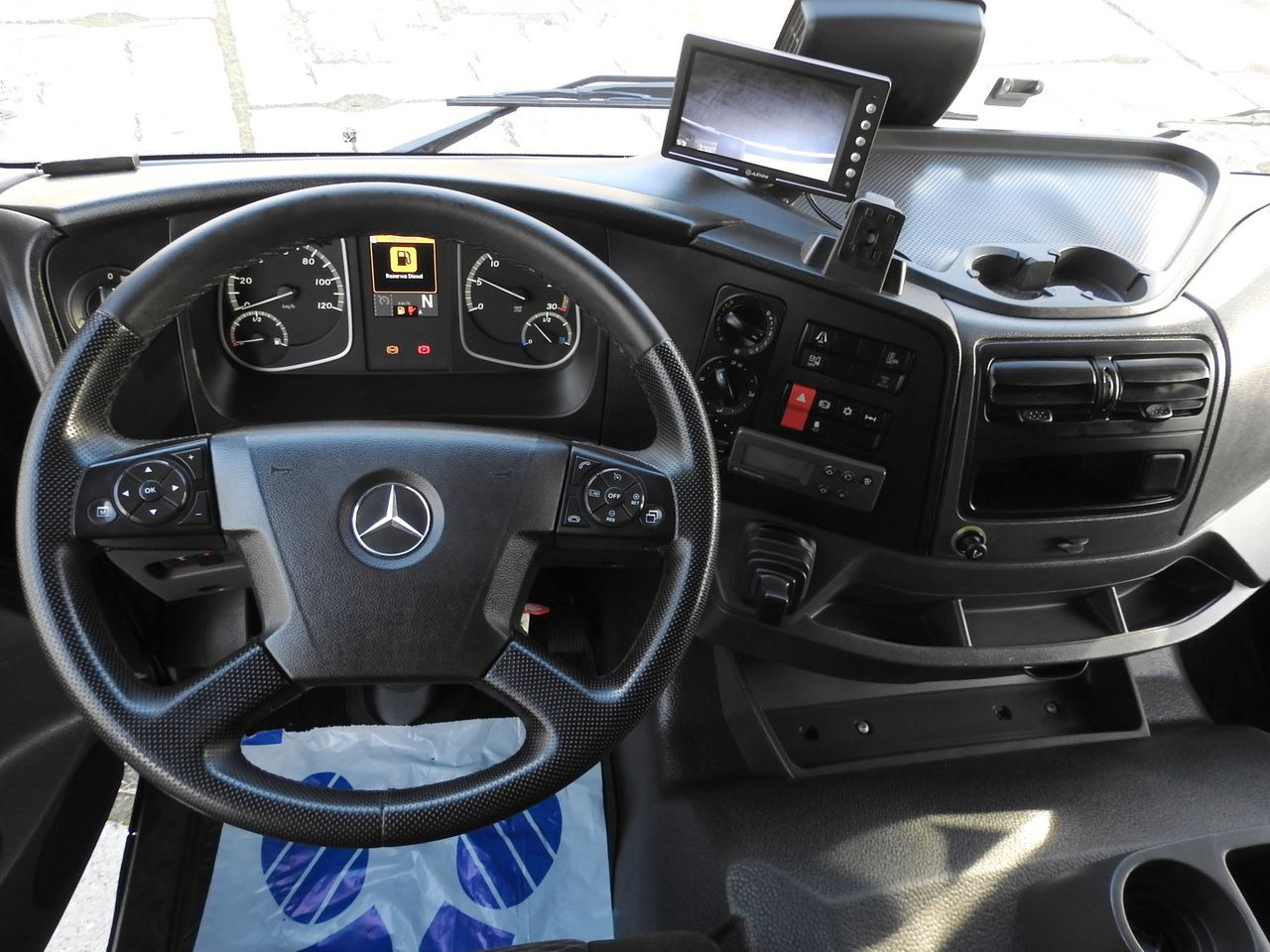 Рефрижератор вантажівка MERCEDES ATEGO 12.24 REGRIGERATOR BOX -10*C LIFT 16 PALLETS HEATING FUNCTION WEBASTO CRUISE CONTROL PNEUMATICS AIR CONDITIONING  240HP: фото 47