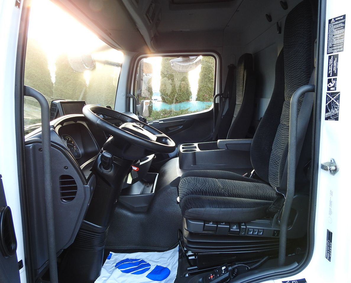 Рефрижератор вантажівка MERCEDES ATEGO 12.24 REGRIGERATOR BOX -10*C LIFT 16 PALLETS HEATING FUNCTION WEBASTO CRUISE CONTROL PNEUMATICS AIR CONDITIONING  240HP: фото 41