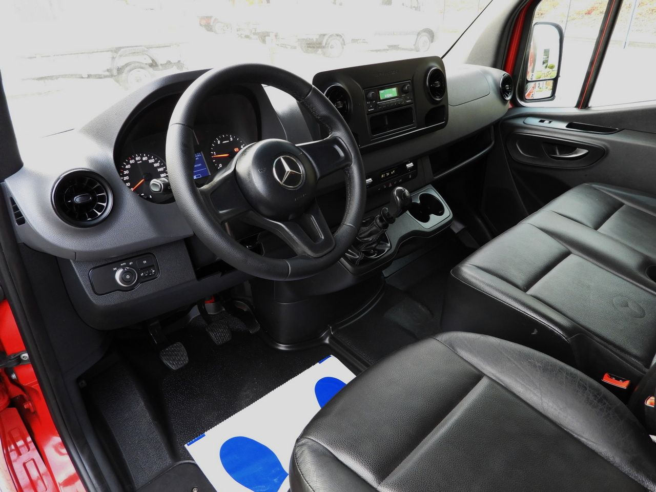 MERCEDES SPRINTER 316 STAKE BODY DOUBLE CABIN DOKA 7 SEATS AIR CONDITIONING 160HP - Вантажопасажирський фургон: фото 2 MERCEDES SPRINTER 316 STAKE BODY DOUBLE CABIN DOKA 7 SEATS AIR CONDITIONING 160HP - Вантажопасажирський фургон: фото 2
