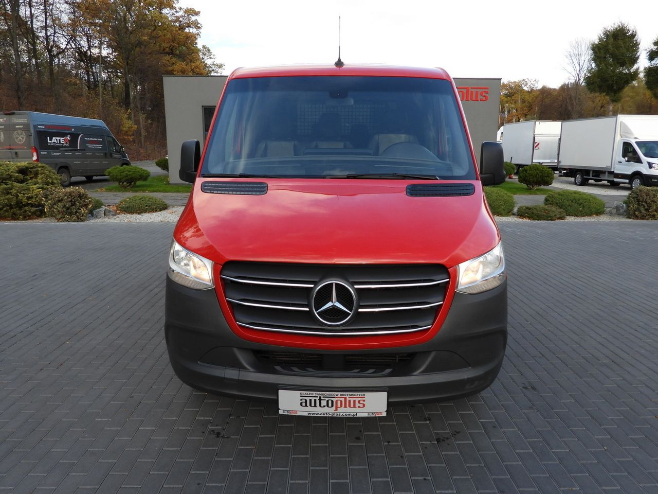 MERCEDES SPRINTER 316 STAKE BODY DOUBLE CABIN DOKA 7 SEATS AIR CONDITIONING 160HP - Вантажопасажирський фургон: фото 5 MERCEDES SPRINTER 316 STAKE BODY DOUBLE CABIN DOKA 7 SEATS AIR CONDITIONING 160HP - Вантажопасажирський фургон: фото 5