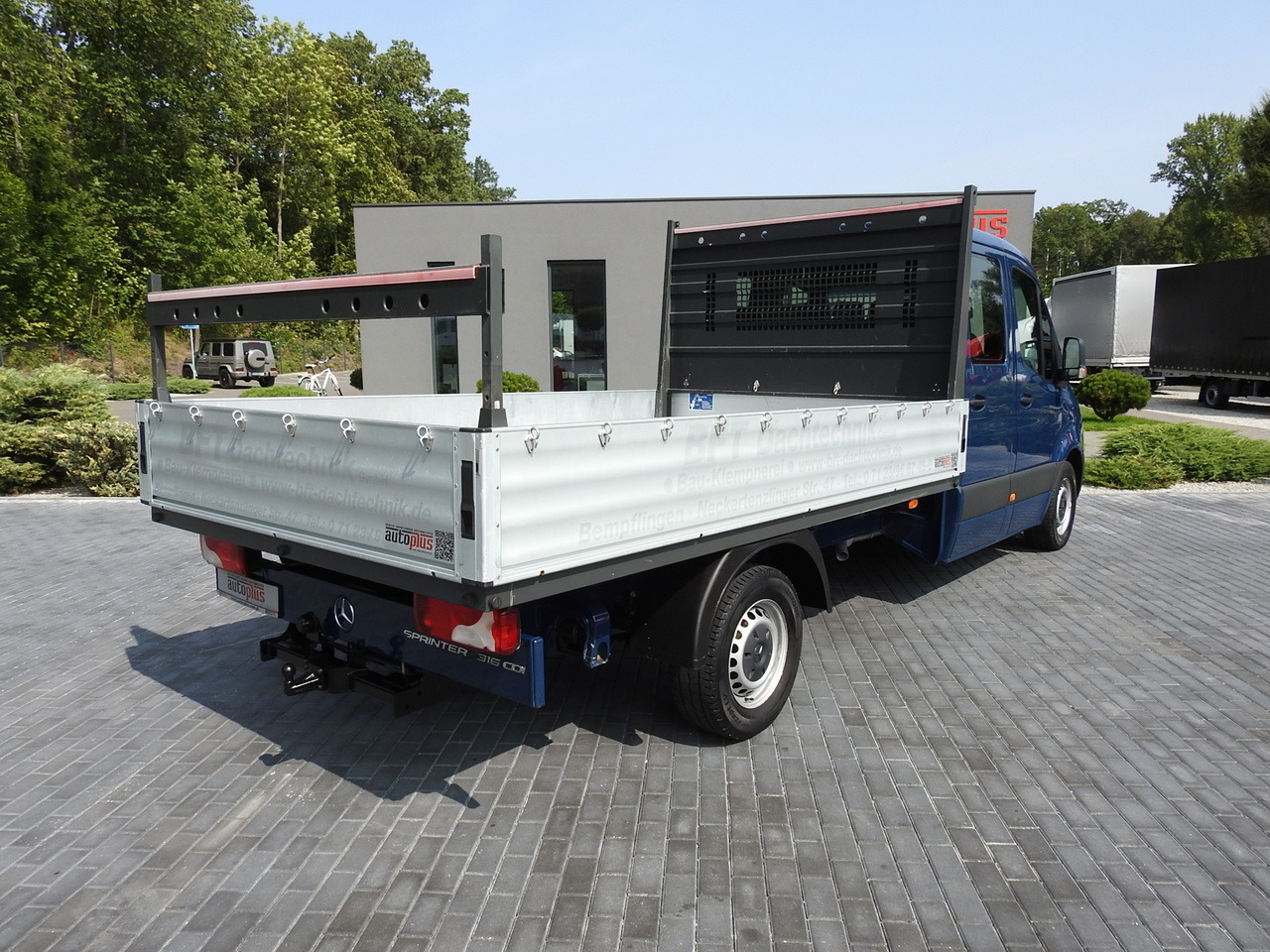 MERCEDES SPRINTER 316 STAKE BODY DOUBLE CABIN DOKA 7 SEATS AIR CONDITIONING 160HP - Легка бортова вантажівка: фото 3 MERCEDES SPRINTER 316 STAKE BODY DOUBLE CABIN DOKA 7 SEATS AIR CONDITIONING 160HP - Легка бортова вантажівка: фото 3