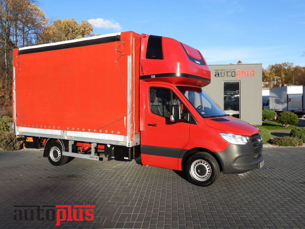 MERCEDES SPRINTER 316 TARPAULIN LIFT 8 PALLETS WEBASTO CRUISE CONTROL AIR CONDITIONING  160HP - Тентований фургон: фото 1 MERCEDES SPRINTER 316 TARPAULIN LIFT 8 PALLETS WEBASTO CRUISE CONTROL AIR CONDITIONING  160HP - Тентований фургон: фото 1