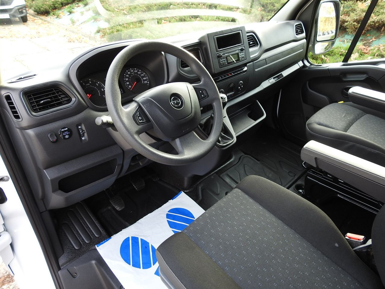 OPEL MOVANO TARPAULIN 10 PALLETS WEBASTO CRUISE CONTROL LED LIGHTS PNEUMATICS AIR CONDITIONING 165HP - Тентований фургон: фото 2 OPEL MOVANO TARPAULIN 10 PALLETS WEBASTO CRUISE CONTROL LED LIGHTS PNEUMATICS AIR CONDITIONING 165HP - Тентований фургон: фото 2