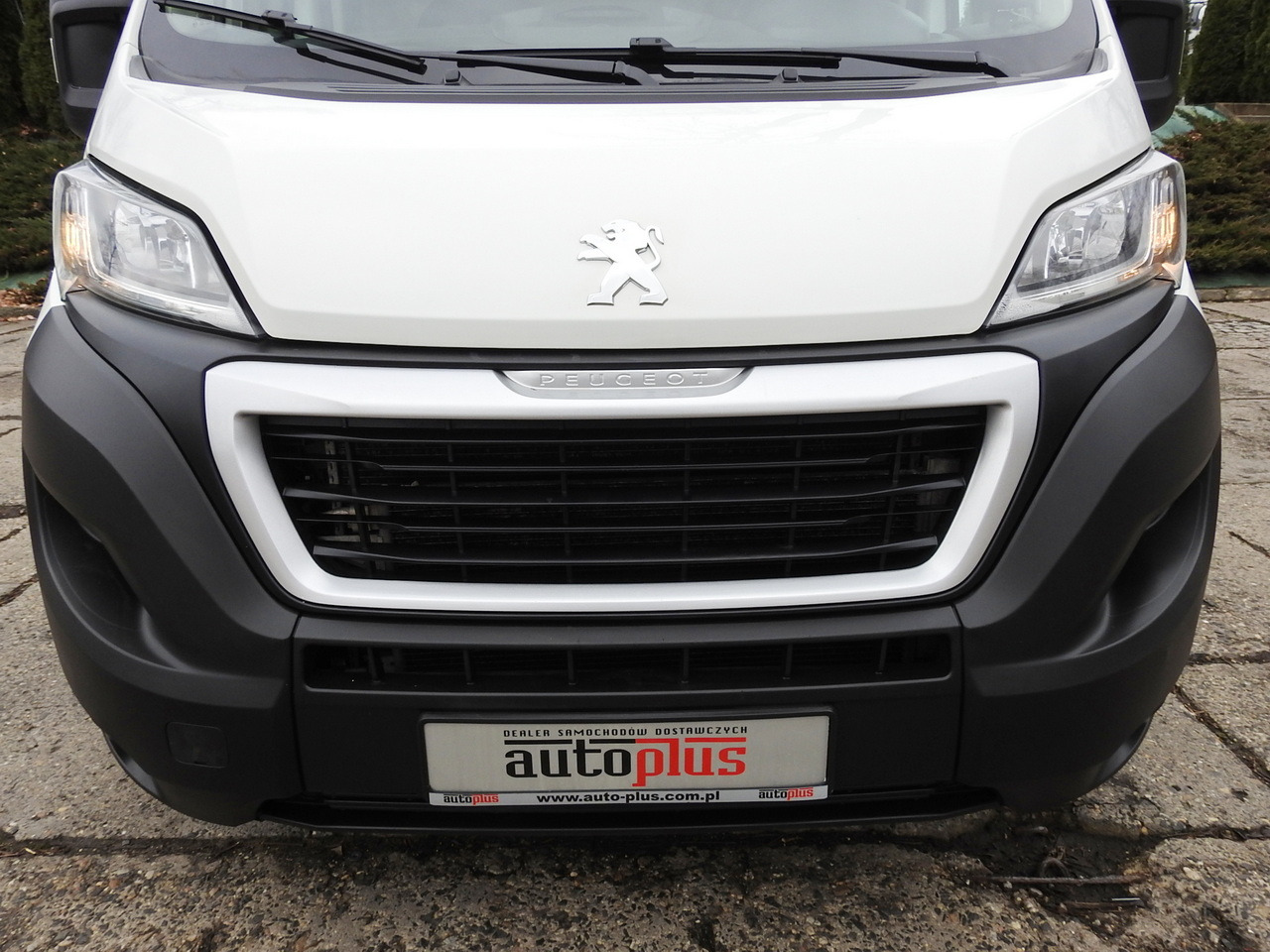 PEUGEOT BOXER REFRIGERATOR VAN -5*C TWO COMPARTMENTS CRUISE CONTROL AIR CONDITIONING  120HP в лізинг PEUGEOT BOXER REFRIGERATOR VAN -5*C TWO COMPARTMENTS CRUISE CONTROL AIR CONDITIONING  120HP: фото 16
