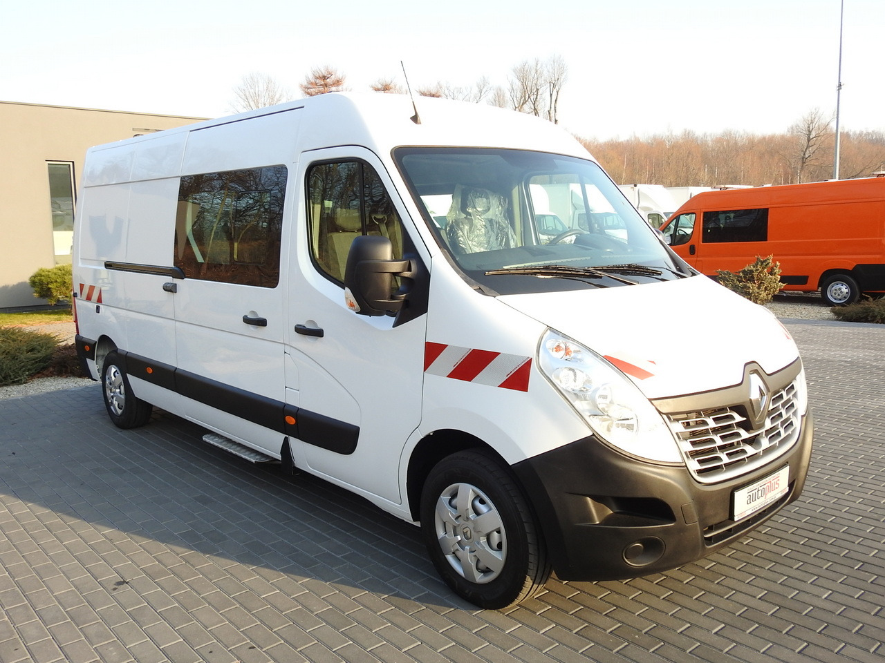 RENAULT MASTER BOX DELIVERY VAN 7 SEATS CRUISE CONTROL AIR CONDITIONING 130HP - Суцільнометалевий фургон: фото 4 RENAULT MASTER BOX DELIVERY VAN 7 SEATS CRUISE CONTROL AIR CONDITIONING 130HP - Суцільнометалевий фургон: фото 4