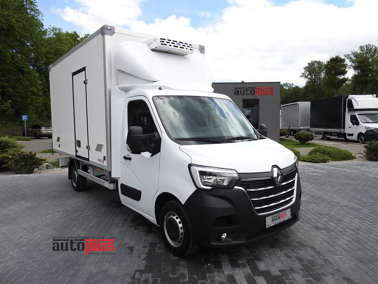 RENAULT MASTER NEW REGRIGERATOR BOX -10*C 8 PALLETS CRUISE CONTROL AIR CONDITIONING LED LIGHTS GUARANTEE 165HP - Фургон-рефрижератор: фото 1 RENAULT MASTER NEW REGRIGERATOR BOX -10*C 8 PALLETS CRUISE CONTROL AIR CONDITIONING LED LIGHTS GUARANTEE 165HP - Фургон-рефрижератор: фото 1