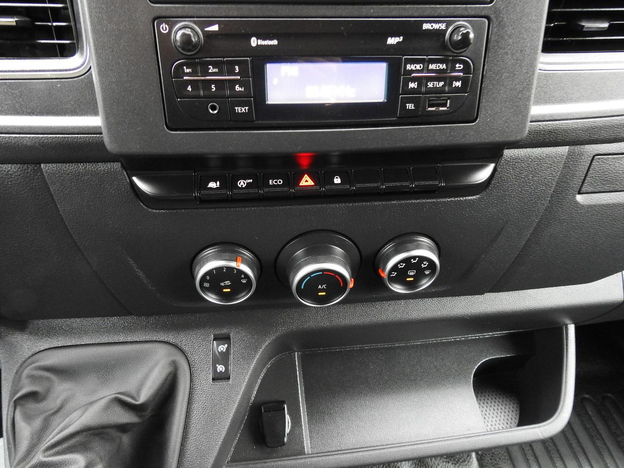 Тентований фургон RENAULT MASTER: фото 34