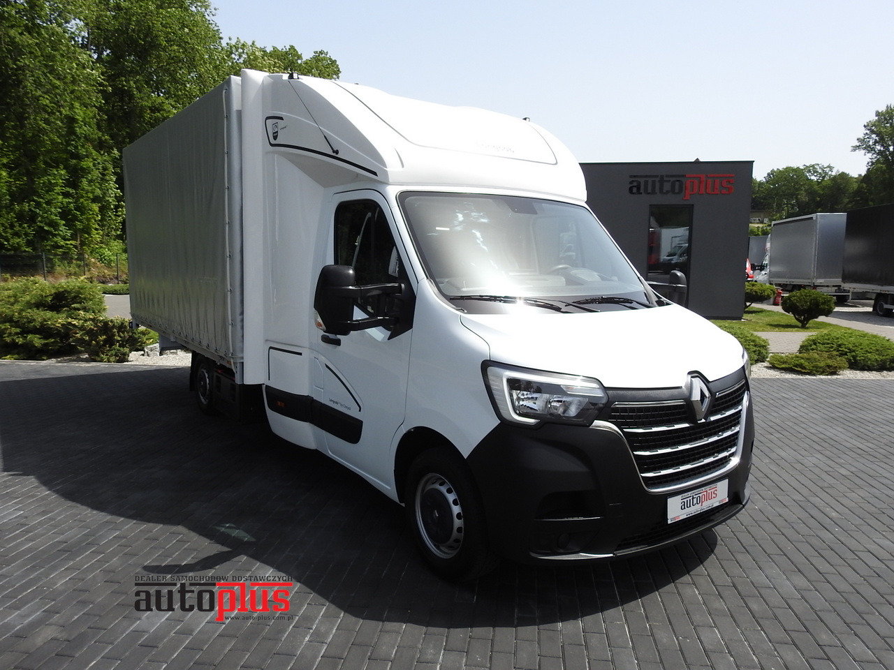 RENAULT MASTER TARPAULIN 10 PALLETS WEBASTO CRUISE CONTROL AIR CONDITIONING LED LIGHTS 165HP - Тентований фургон: фото 1 RENAULT MASTER TARPAULIN 10 PALLETS WEBASTO CRUISE CONTROL AIR CONDITIONING LED LIGHTS 165HP - Тентований фургон: фото 1