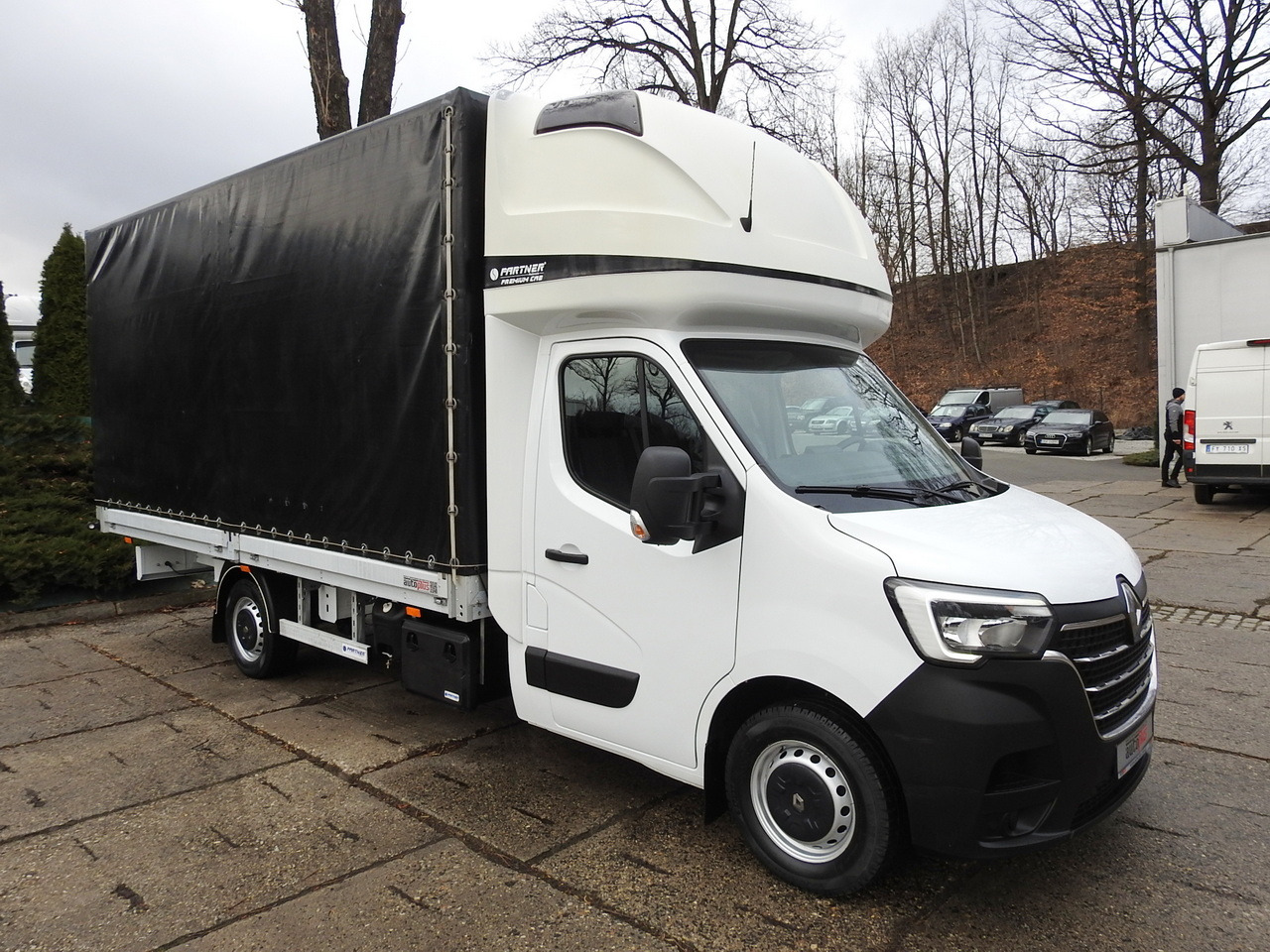 RENAULT MASTER TARPAULIN 10 PALLETS WEBASTO CRUISE CONTROL AIR CONDITIONING LED LIGHTS PNEUMATICS 165HP - Тентований фургон: фото 4 RENAULT MASTER TARPAULIN 10 PALLETS WEBASTO CRUISE CONTROL AIR CONDITIONING LED LIGHTS PNEUMATICS 165HP - Тентований фургон: фото 4