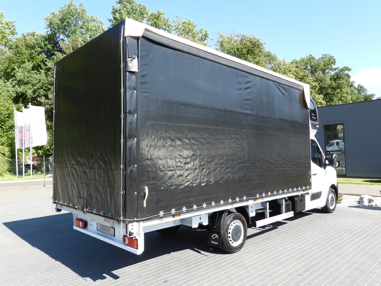 RENAULT MASTER TARPAULIN 10 PALLETS WEBASTO CRUISE CONTROL LED LIGHTS AIR CONDITIONING 165HP - Тентований фургон: фото 3 RENAULT MASTER TARPAULIN 10 PALLETS WEBASTO CRUISE CONTROL LED LIGHTS AIR CONDITIONING 165HP - Тентований фургон: фото 3